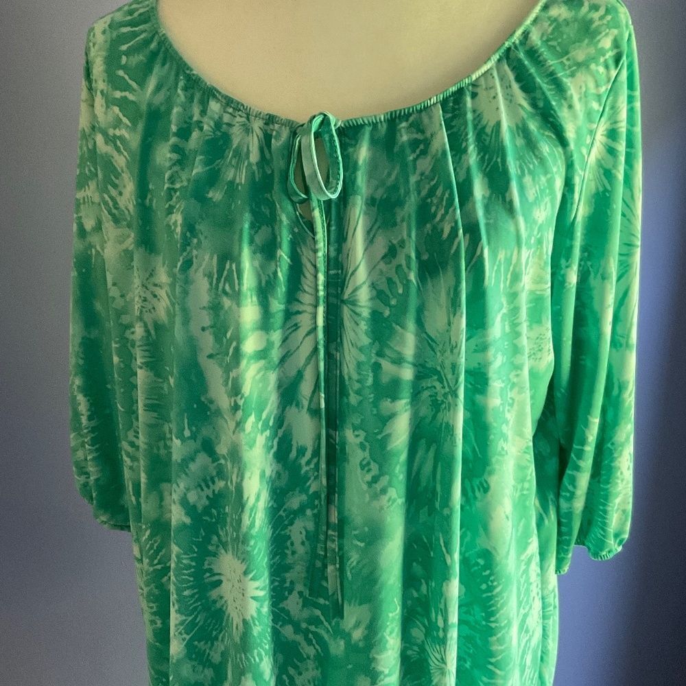 Womens Pistachio Green Peasant Blouse size 1X
